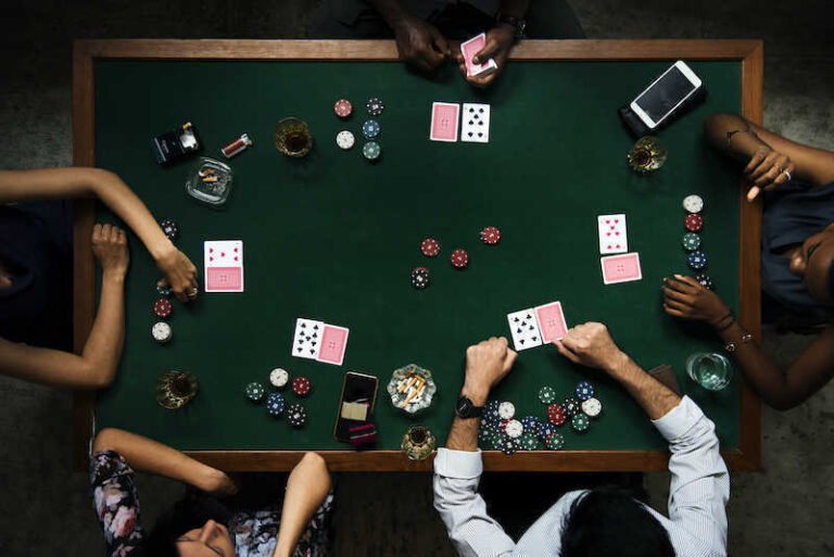 Thuật ngữ cơ bản trong game bài Liêng Vinbet