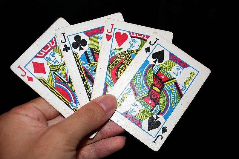 Hướng dẫn cách đánh bài tấn Durak